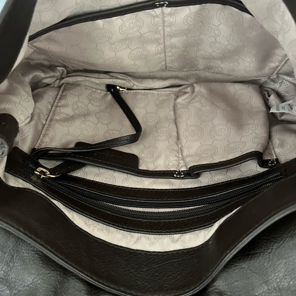 Michael Kors Brown Leopard Shoulder/Crossbody Bag - Picture 4 of 5